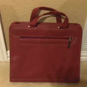 Red Foray Padfolio (Used)